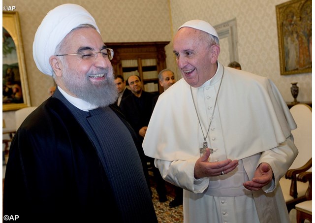 Папата се сретна со иранскиот претседател