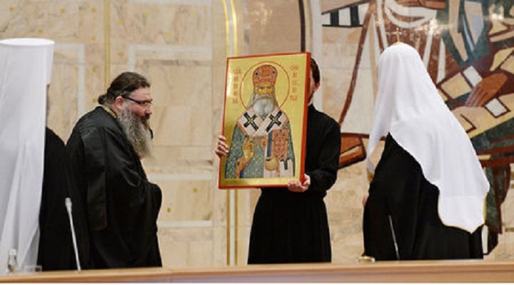 Рускиот патријарх доаѓа во Софија