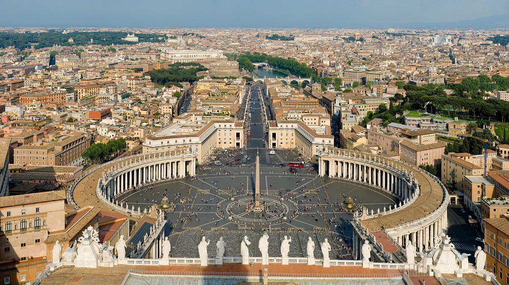 Ватикан се подготвува за голема средба со исламски поглавар