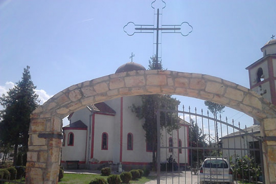 Чудо во црквата Св. Ѓорѓија во Сингелиќ- најлон го спасил крстот стар 100 години од поплавата