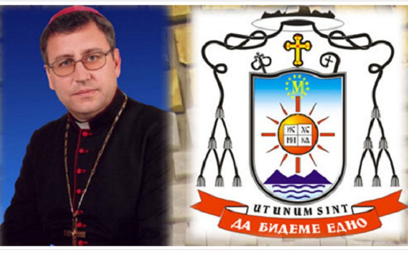 Бискупот Стојанов повика на разум и молитви за мир во Македонија