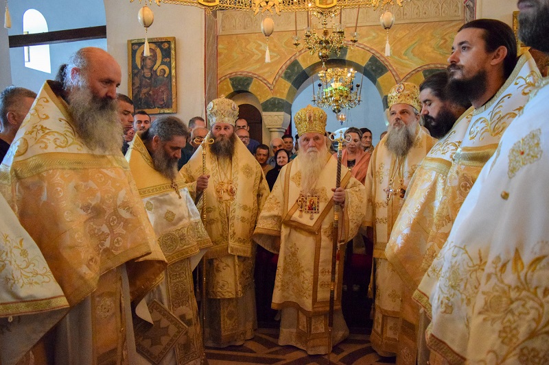Бигорски манастир го одбележа денот на раѓањето на Свети Јован Крститетл