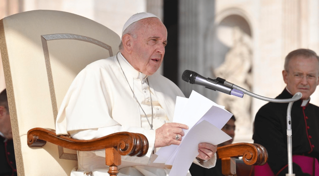 Папата Франциск следната година во историска посета на Црна Гора