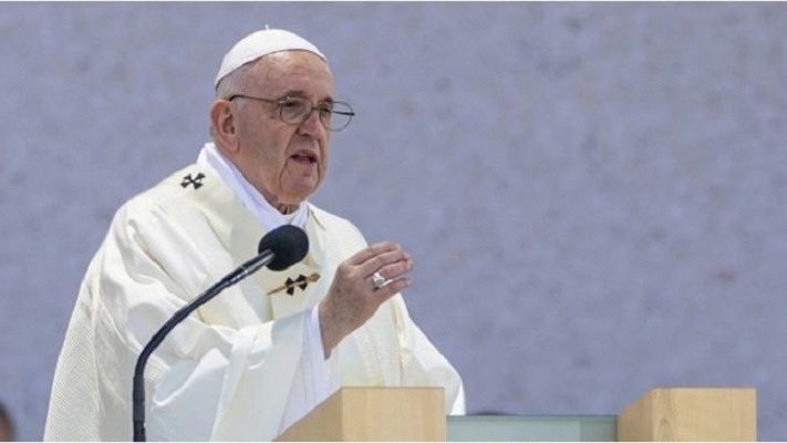 Папата Франциск повика на помирување во време на војна и судири
