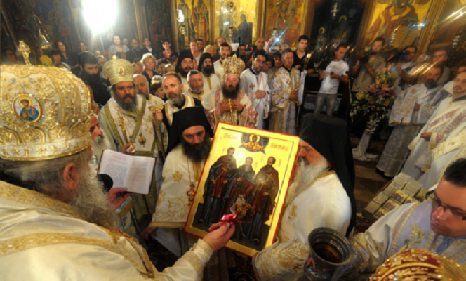 Големо сеноќно бдение на 8 април во Пресвета Богородица во Скопје