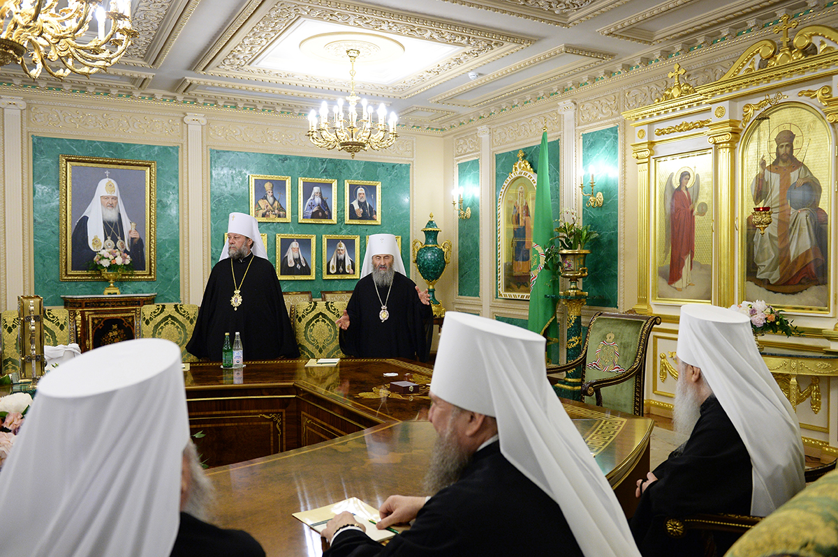 РПЦ го поздрави одобровувањето на автокефалноста на МПЦ-ОА од страна на СПЦ