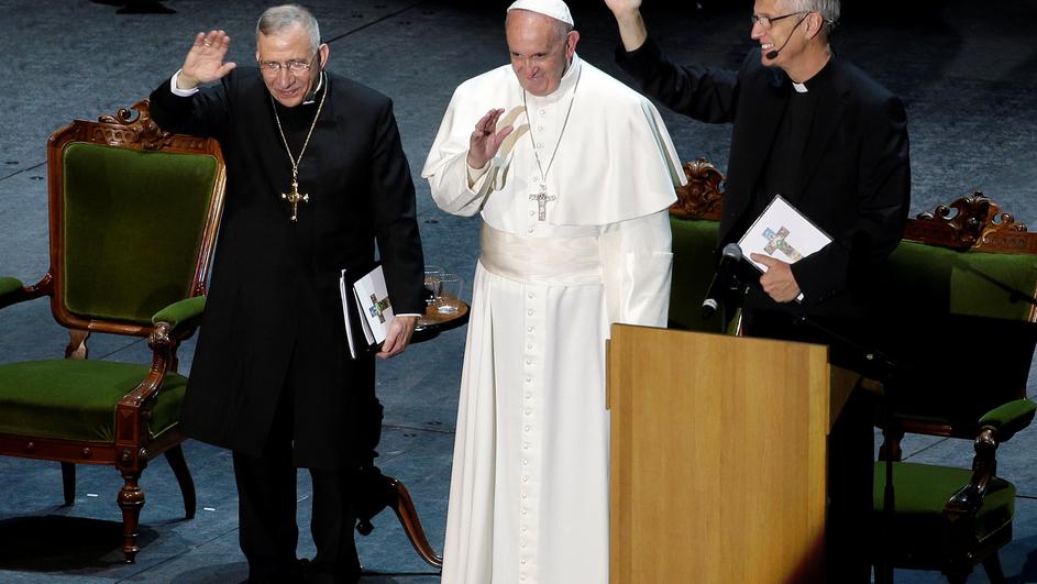 Папата Франциск: Мартин Лутер беше паметен човек загрижен за Црквата