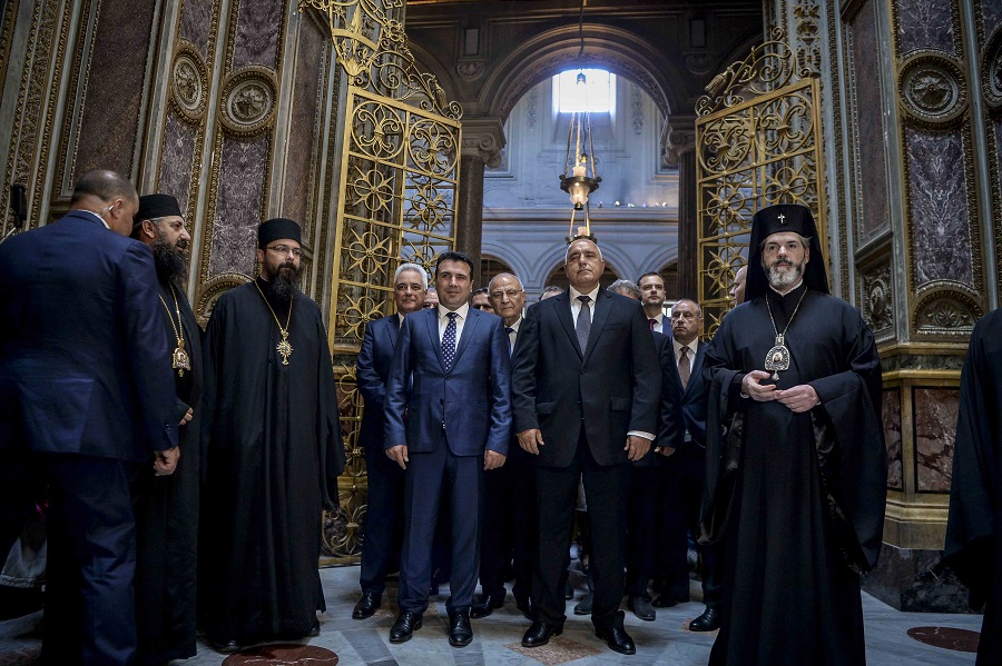 Заев – Борисов во Рим: Мисијата на св.Кирил и Методиј е порака за дијалог и меѓусебно разбирање