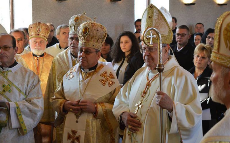 Бискупот Стојанов стана прв епарх на католиците со византиски обред во Македонија