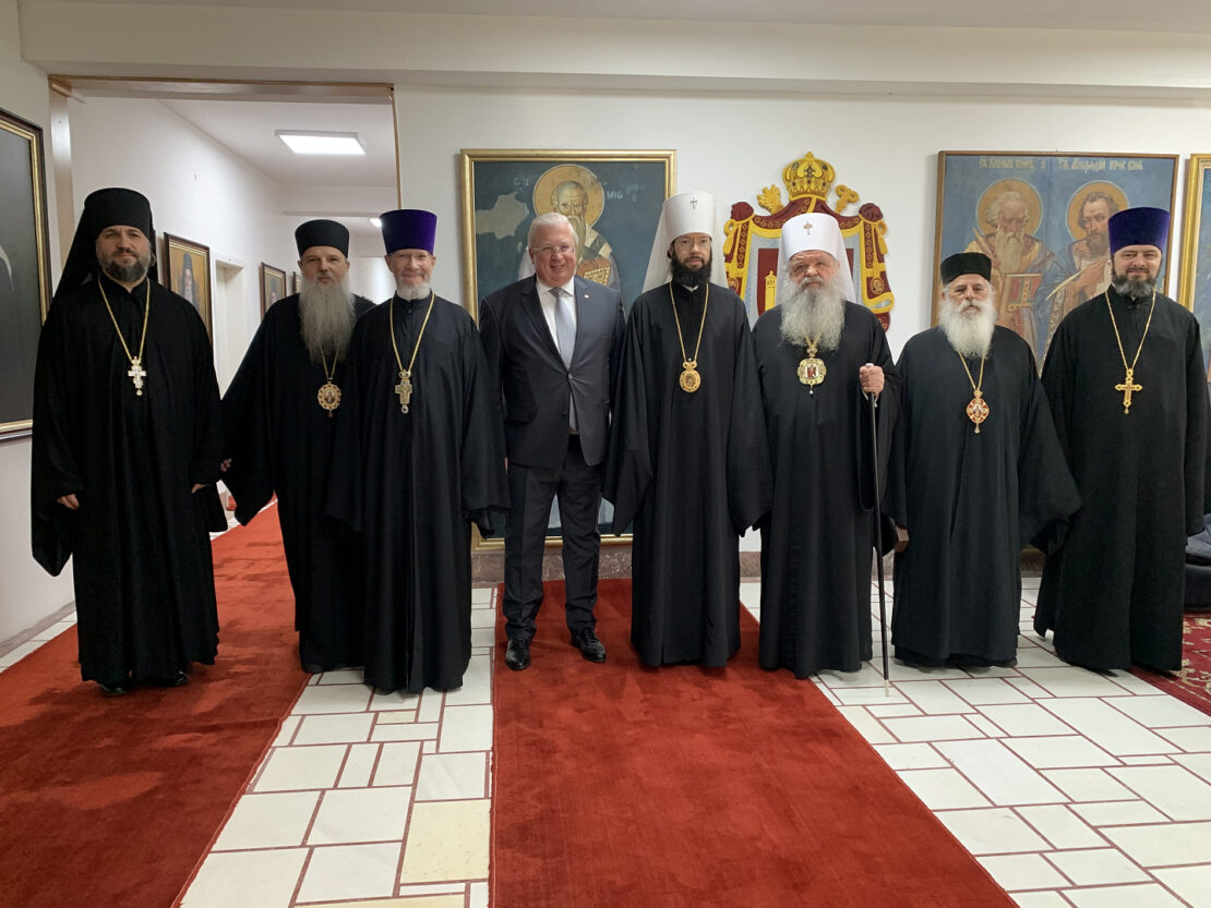 Рускиот архимандрит, редовен гостин на МПЦ, доби забрана за влез во Македонија
