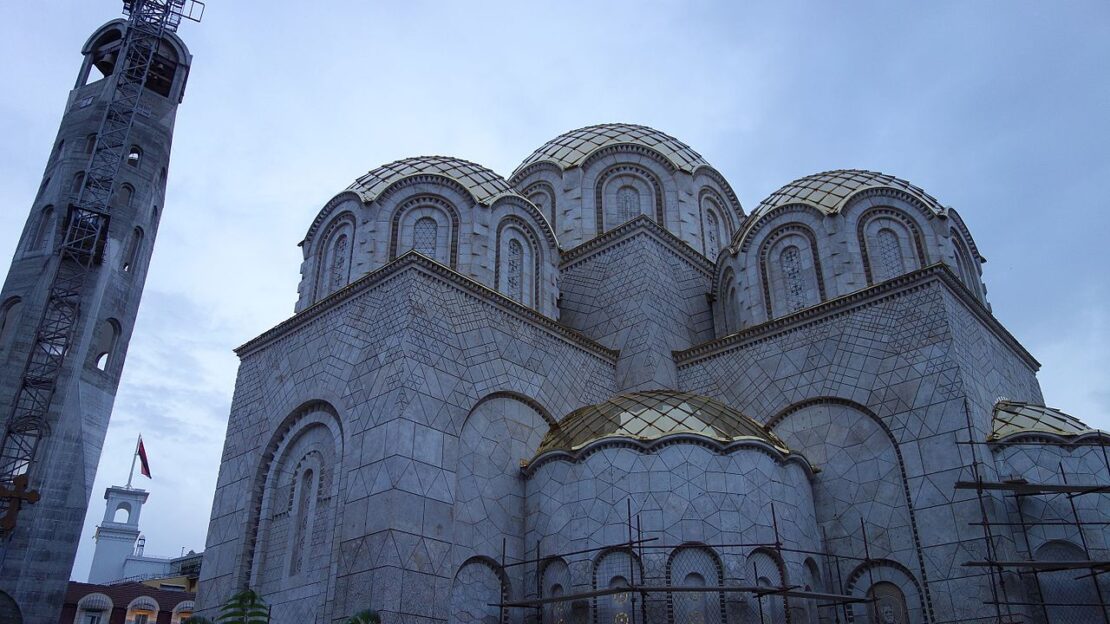 Оградата околу Црквата Константин и Елена ќе биде отстранета