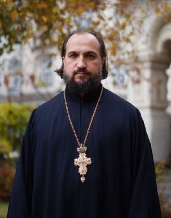 Шефот на руската црква во Софија инкогнито во посета на МПЦ-ОА – Зошто?