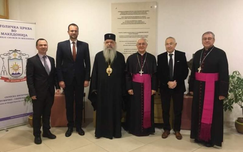 Апостолскиот нунциј во Македонија на средба со меѓурелигискиот совет
