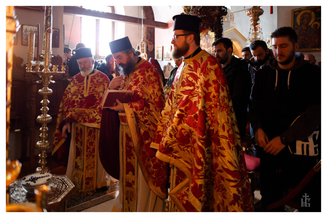 Свештеници и група православни Албанци од албанската црква гости на Бигорски